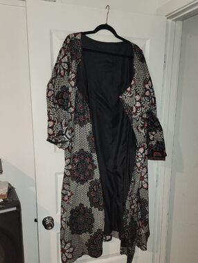 Women's Black Floral Print Open Front Kimono
